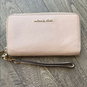 Michael Kors Blush Pink Pebbled Leather Wristlet Clutch